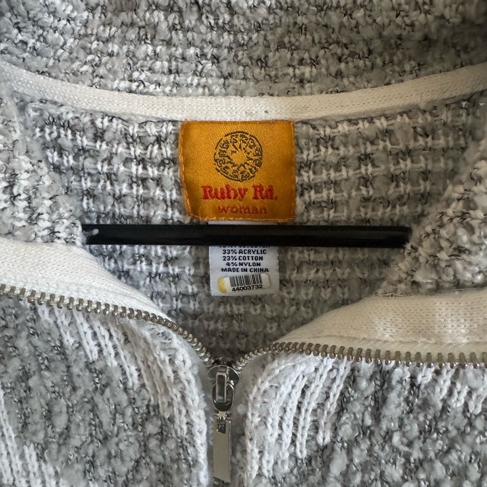 Ruby Rd. Gray and White Zip-Front Knit Cardigan s… - image 2